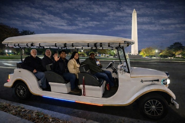 Washington, DC: Sunset & After-Dark Monuments Tour by E-Cart
