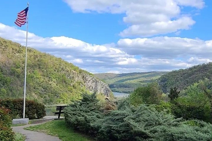 Harpers Ferry and Jefferson County 3 Hour Private History Tour