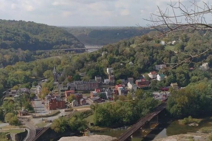 Harpers Ferry and Jefferson County 3 Hour Private History Tour