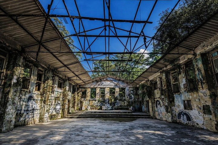 Rishikesh: Beatles Ashram Art & Meditation Heritage Walk