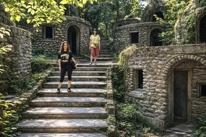 Rishikesh: Beatles Ashram Art & Meditation Heritage Walk