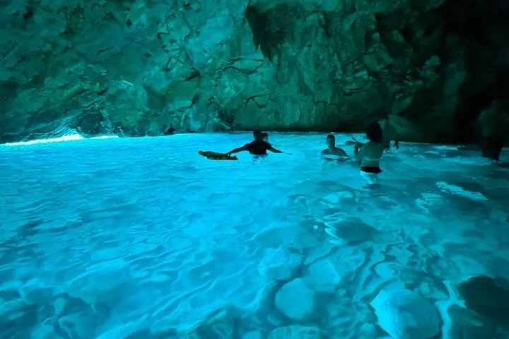 Dhermi Boat Tour to Grama Bay Blue Gem Cave and Swim Snorkeling