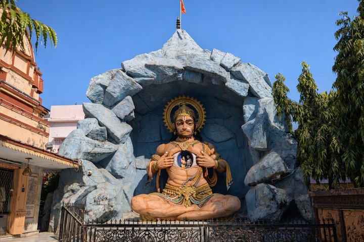 Rishikesh: Beatles Ashram Art & Meditation Heritage Walk