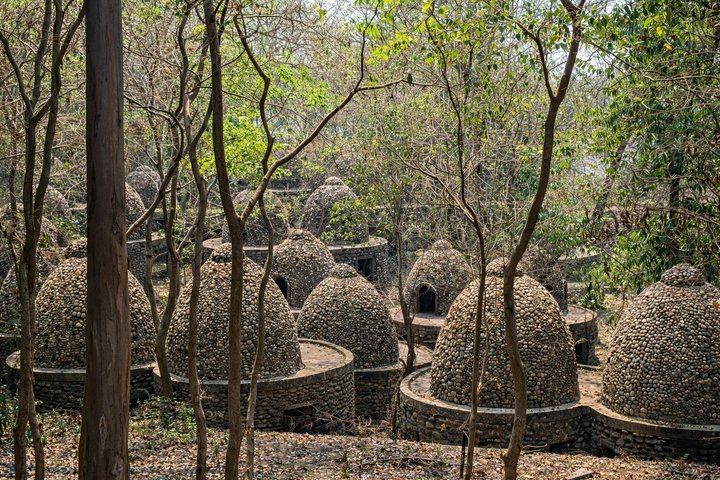 Rishikesh: Beatles Ashram Art & Meditation Heritage Walk