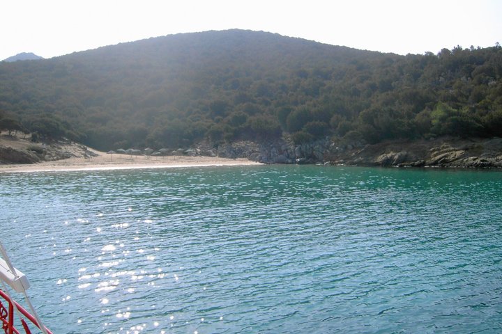 Unspoiled Samiopoula from Votsalakia