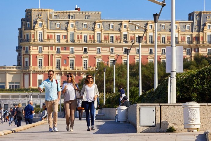 Day trip to the French Basque Coast from Biarritz or Bayonne