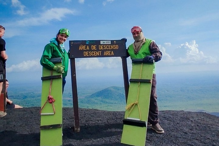 Cerro Negro Volcano Boarding Adventure from León