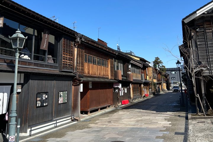 Kanazawa Machiya: Private Tea Ceremony with a Local Tea Master