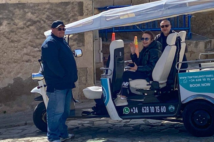 Alicante City Tour by Tuk Tuk