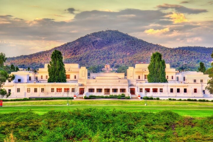 Canberra Power Peace and History Self Guided Walking Tour