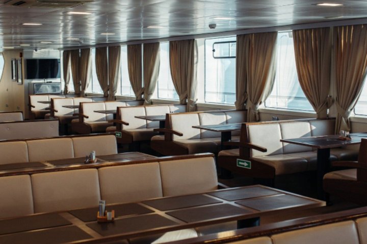 Baku's Most Beautiful Views: Premium Boat Experience