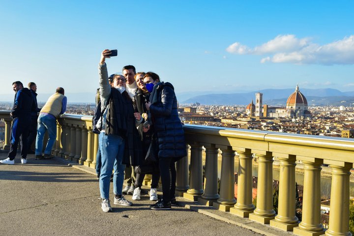 Livorno Shore Excursion to Florence and Pisa Private Tour