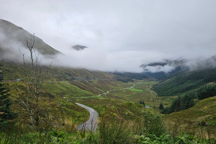Private Tour from Fort William: Glencoe, Loch Lomond, Inveraray
