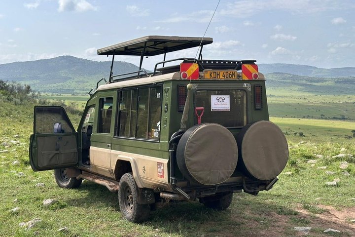 Private Safari and Game Drive Masai Mara