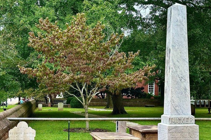 Colonial Williamsburg - Private Tour Celebrating American History