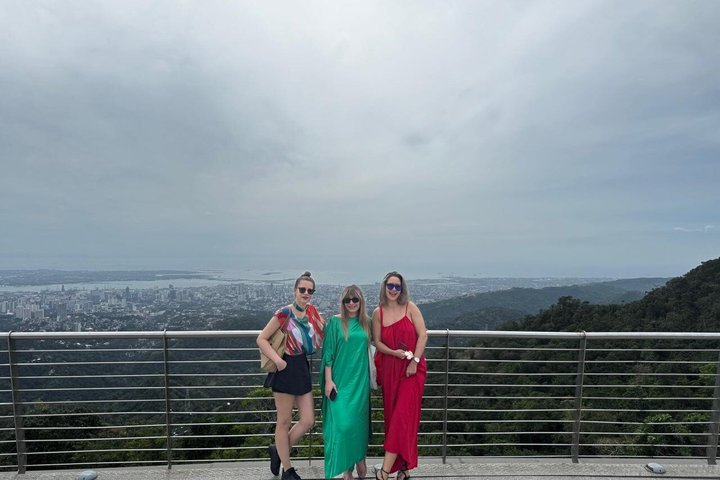 Cebu Highlands Tour (Tops,Taoist temple, Leah and sirao garden)