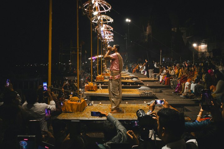 Varanasi Landmark Evening City Tour - Aarti, Boating & Witnessing the GOD