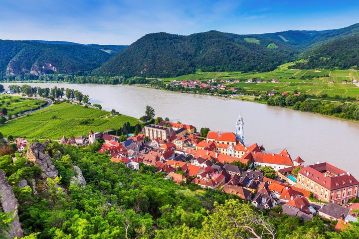 Wachau Beauty & Medieval Heritage – Dürnstein Private Shore Tour