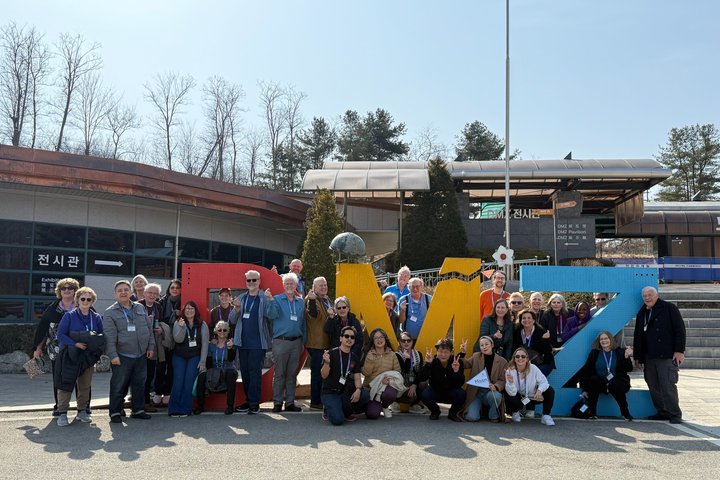 Best DMZ Tour Korea from Seoul (Suspension Bridge & JSA Museum)