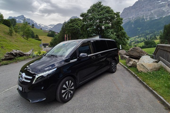 Day Trip from Basel to Interlaken, Lauterbrunnen and Grindelwald