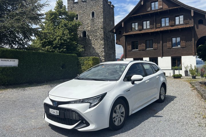 Day Trip from Basel to Interlaken, Lauterbrunnen and Grindelwald