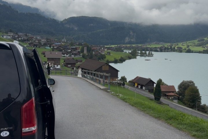 Day Trip from Basel to Interlaken, Lauterbrunnen and Grindelwald