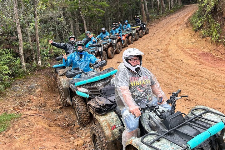 Medellin : Off-Road Adventure in ATV, Quad-Adrenalin-waterfall