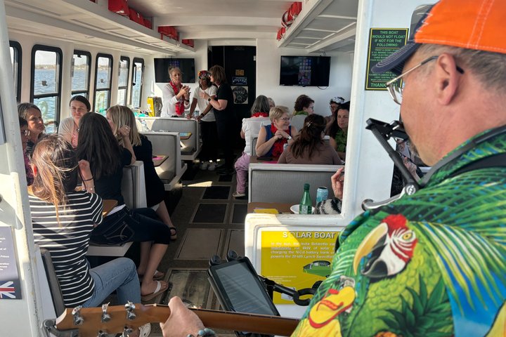 Solar harbour cruise with live music! (Optional lunch/dinner)