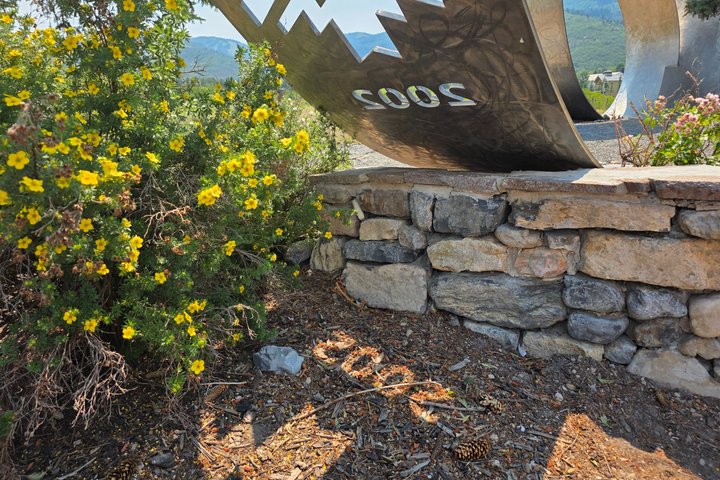 Guided Urban Art and Historical E-Bike Tour in Park City