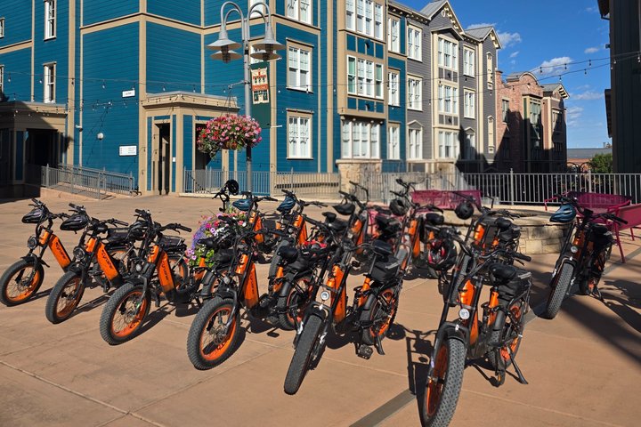 Guided Urban Art and Historical E-Bike Tour in Park City