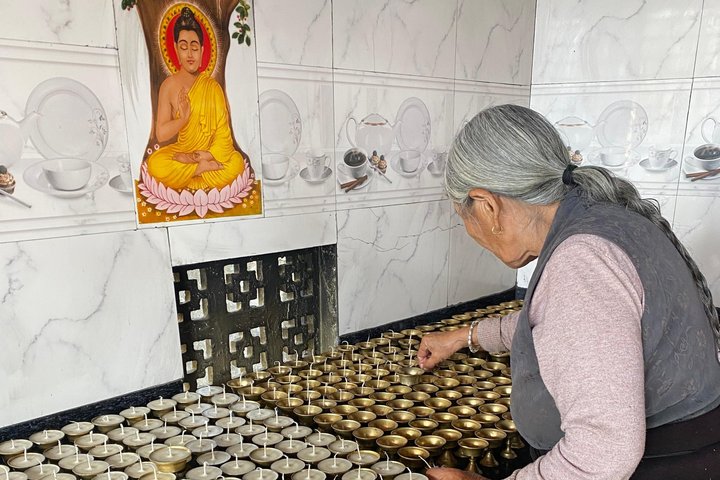 Full-Day Tibetan Cultural Tour to Tibetan Settlements Pokhara