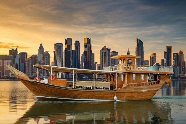 Doha: Traditional Sunset Dhow Cruise Tour with BBQ Buffet Dinner