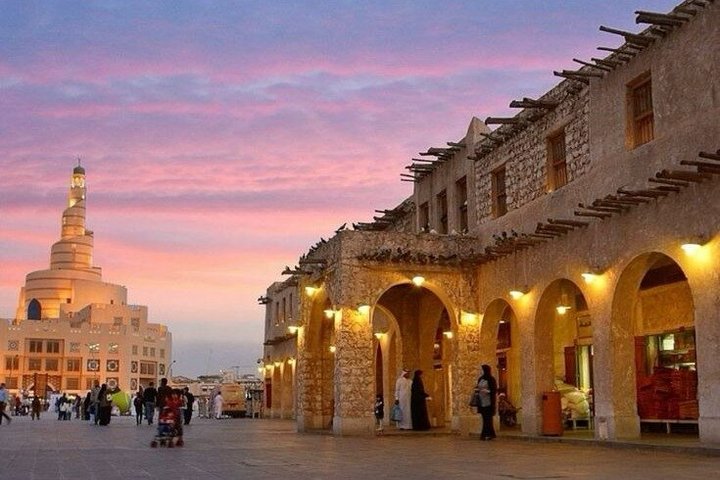 Doha City Tour, Villaggio Mall and Free Gondola Ride