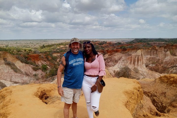 Sand. Canyons. Sunset. Magic. Mambrui & Hell’s Kitchen experience