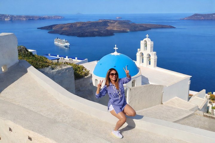 Santorini Must-See Highlights Private Tour