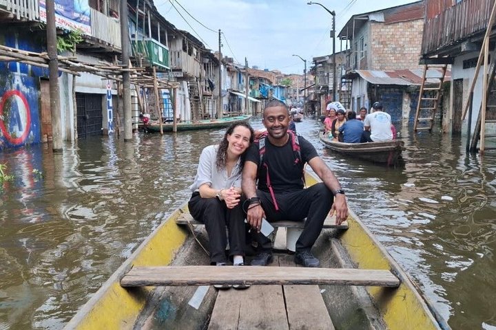 Belen Market & Floating City 2-3 Hour Private Tour