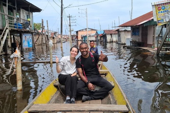 Belen Market & Floating City 2-3 Hour Private Tour