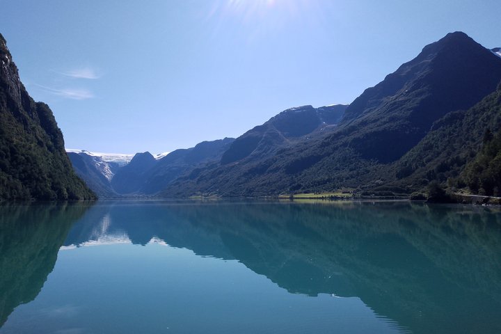 Two Lakes and A Glacier Scenic Tour from Olden