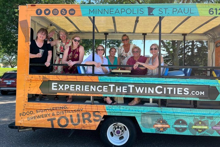 Minneapolis Hop On Hop Off Tour