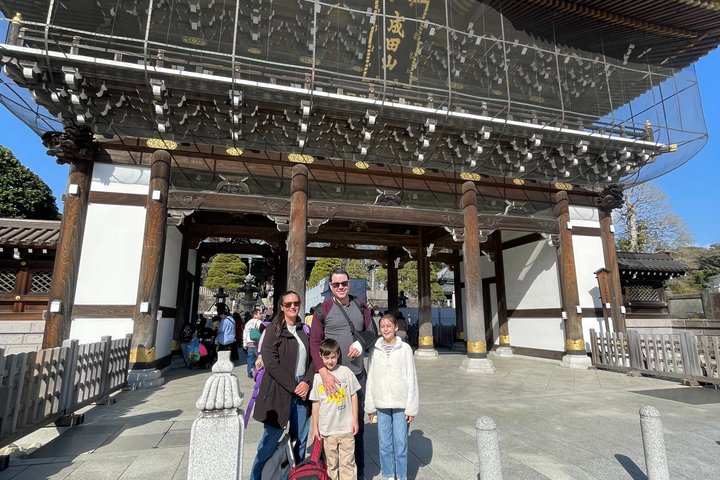 Narita Airport Layover Transit: Guided Private Tour