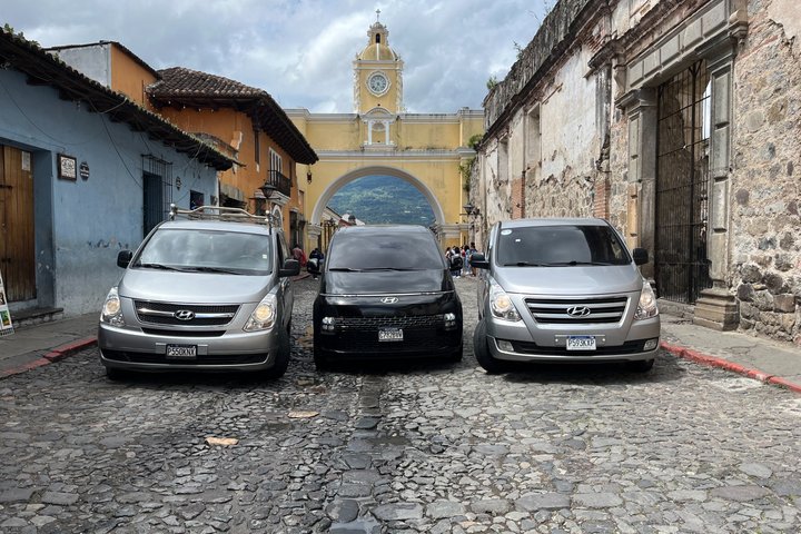 Private transfer from Panajachel to Antigua Guatemala