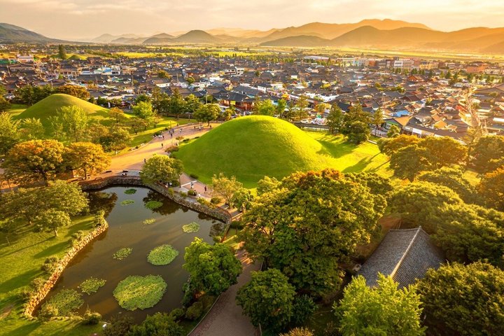 Gyeongju UNESCO World Heritage Guided Day Tour from Busan