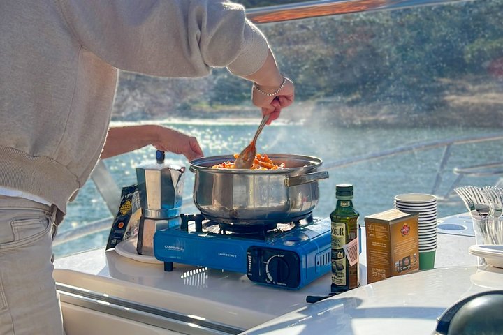 Palma de Mallorca Private Boat Trip with Water Toys and 25 Coves