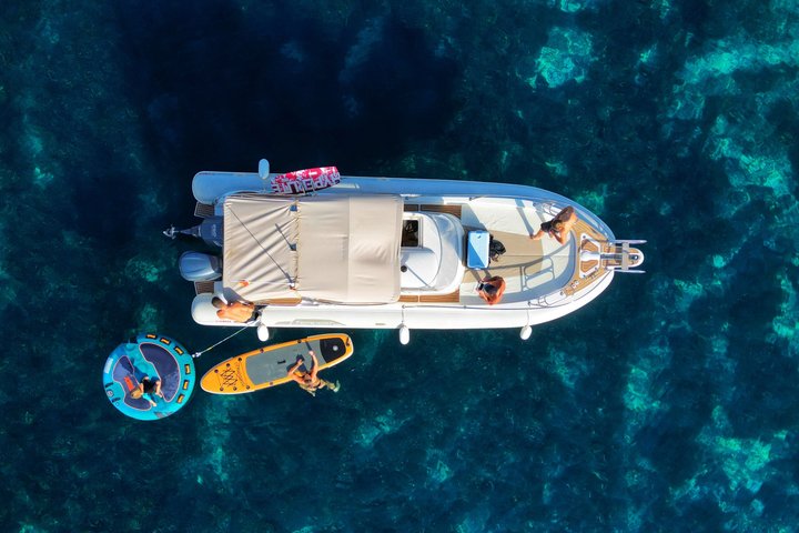 Palma de Mallorca Private Boat Trip with Water Toys and 25 Coves