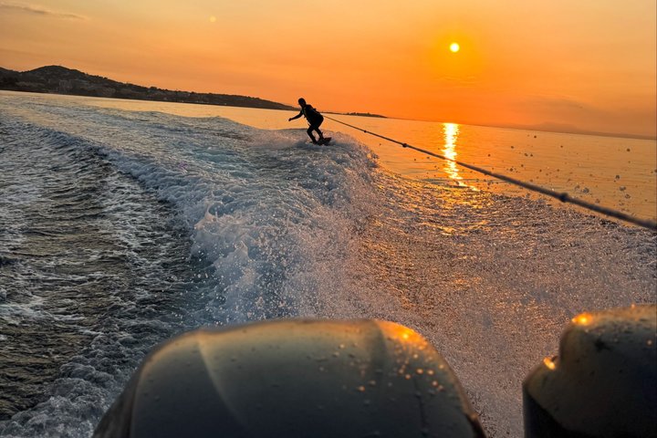 Palma de Mallorca Private Boat Trip with Water Toys and 25 Coves