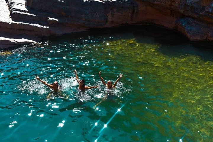 Paradise Valley Excursion with Botanical Garden + Berber Breakfast