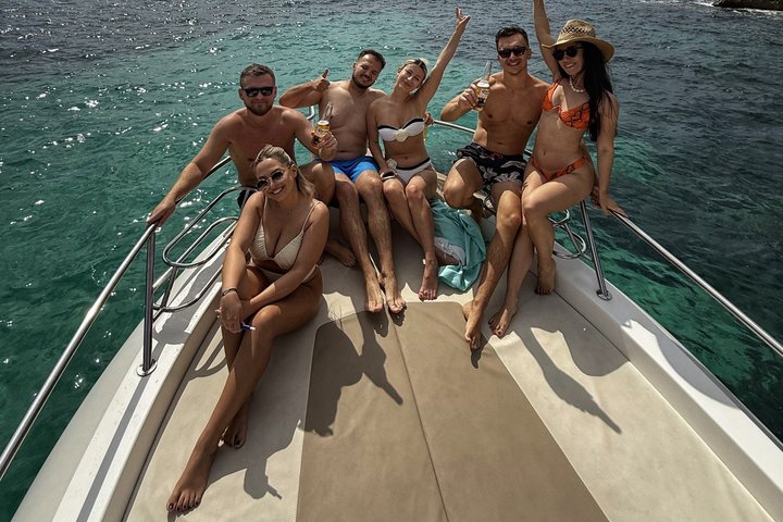 Palma de Mallorca Private Boat Trip with Water Toys and 25 Coves