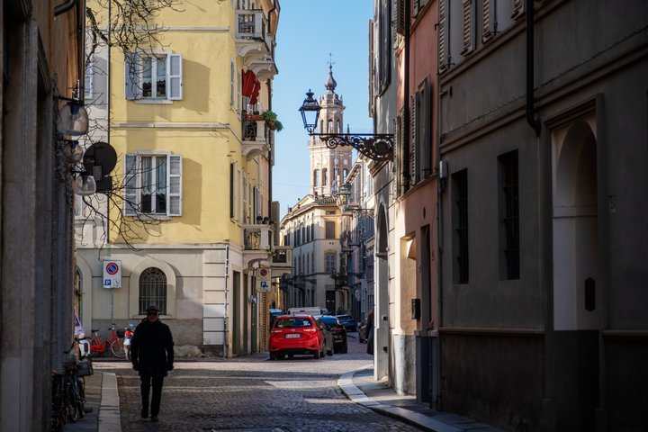 Parma Guided Food Tour with 8 Authentic Local Food Tastings