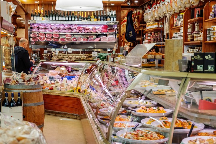 Parma Guided Food Tour with 8 Authentic Local Food Tastings
