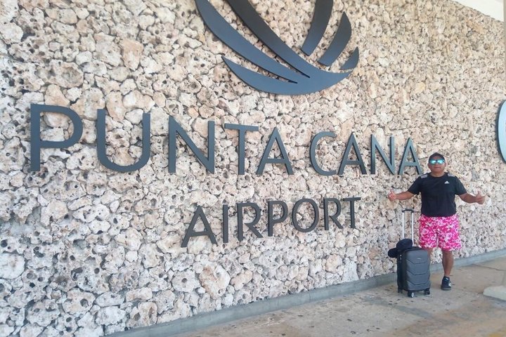 PRiVATE TRANSFERS FROM PUNTACANA AIRPORT Miches playa Esmeralda